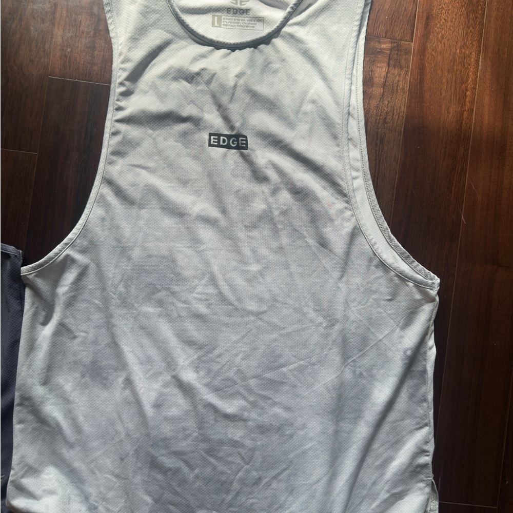 2 pack camo EDGE work out shirts - Picture 2 of 6